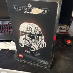 Lego Star Wars Storm Trooper.