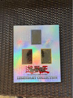 Yu-Gi-Oh! Legendary Collection Binder 2010 Complete With All Original Cards