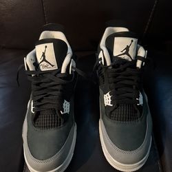 Jordan 4 Retro “Fear” (2024) Size 11.5