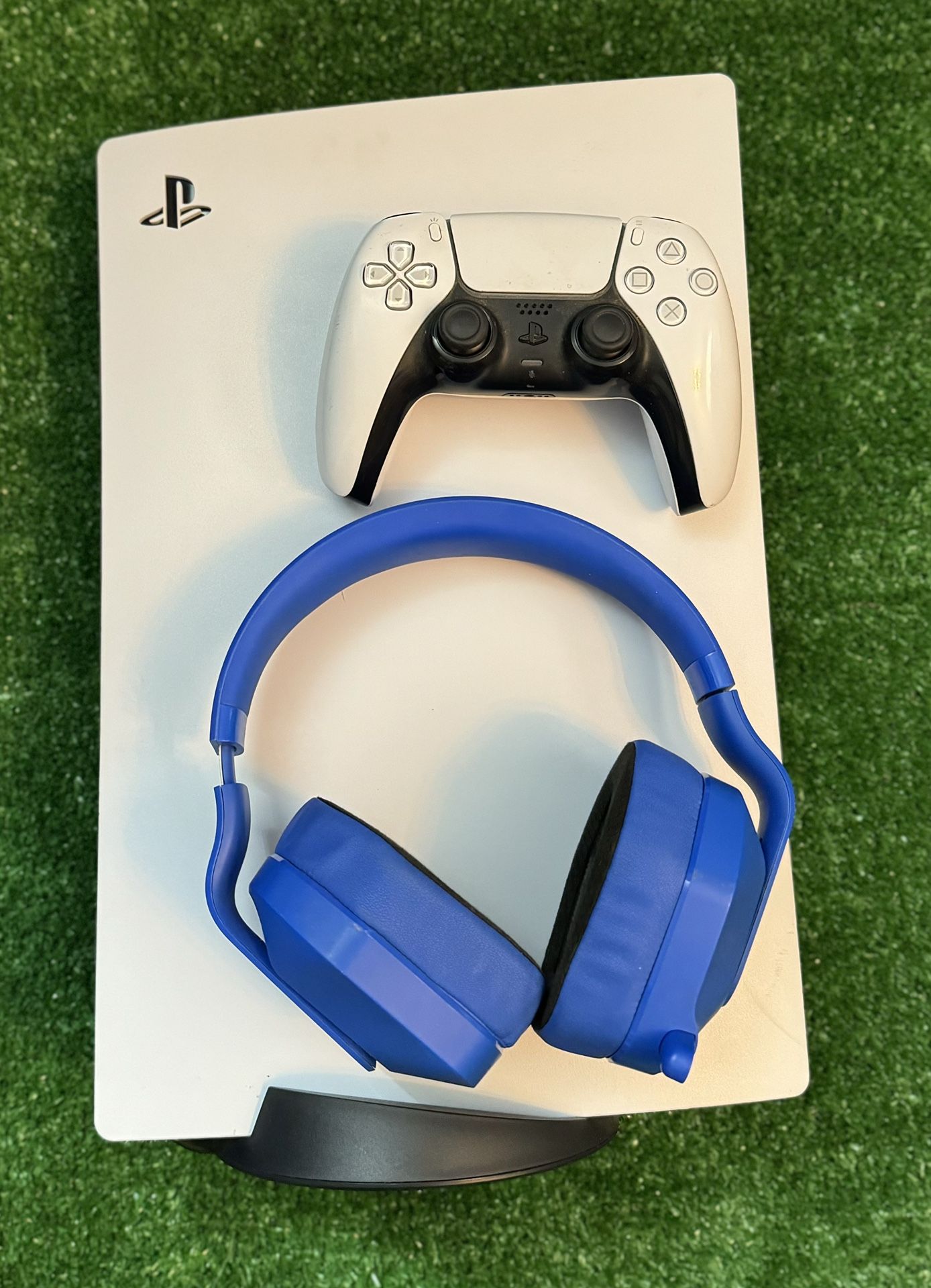PlayStation 5 Disc With Controller and Wireless Headset USED But Works Perfectly