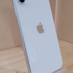 I Phone 11 64GB White Factory Unlocked Used Like New