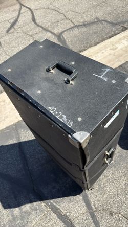 Trunk case 
