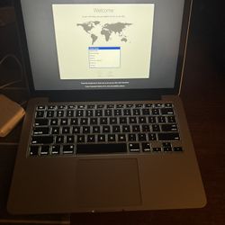 Apple MacBook Pro 13”