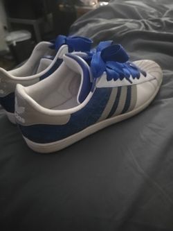 Adidas Mens 10 Blue/White Superstars