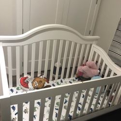 Baby Crib 