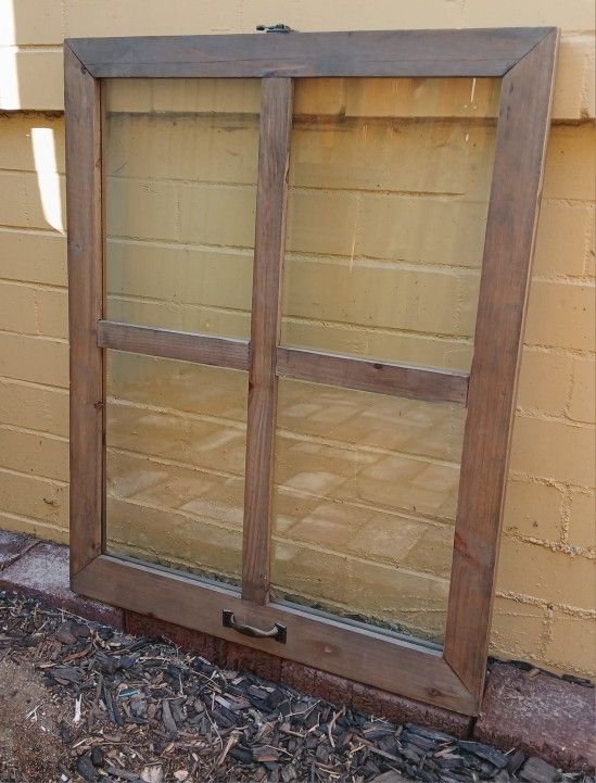 RUSTIC OLD WINDOW WALL HANGING/CAN USE TO FRAME PHOTOS TOO! - $15 (Washington Park, i25 and Alameda, Denver)