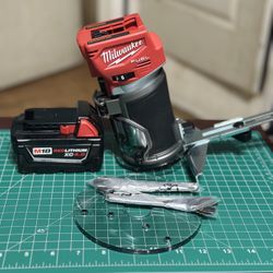 Milwaukee Router And Battery 