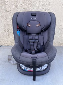 Nuna Rotating Convertible Car Seat – Dark Gray – Used