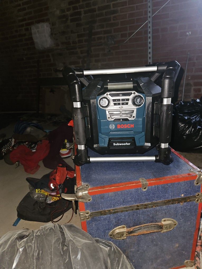 Bosch Job Site Radio Gpb18v 5-c