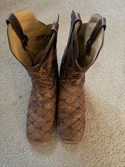 Mens Boots size 12