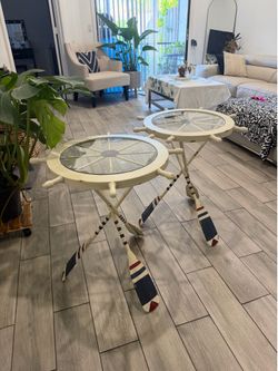 Accent tables