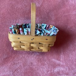 Longaberger Basket With Liners