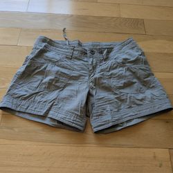 Kuhl Kontra Shorts, Women, Gray, Size 2 Lightweight Quick Drying, Button Pockets.
