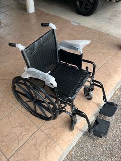 Silla de ruedas nueva