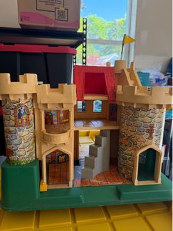 Vintage Fisher-Price Play Family Castle #993 – Complete Imagination Classic – FREE