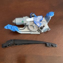 Subaru Crosstrek Tailgate LiftGate Rear Wiper Motor OEM 2018-2021