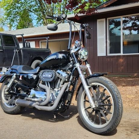 2009 Sportster Low Rider 1200 - - 874 Miles!!! 