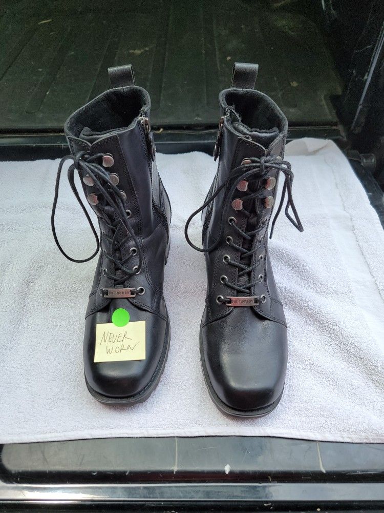 Woman's Harley Davidson Boots 9.5 NEW