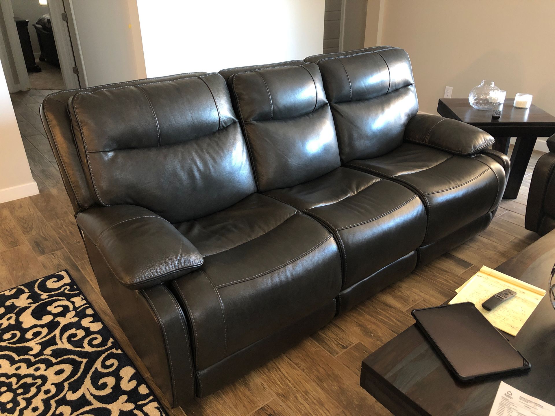 Leather power reclining sofas for Sale in Phoenix, AZ OfferUp