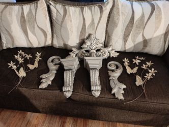 Vintage Look Wall Decor Items