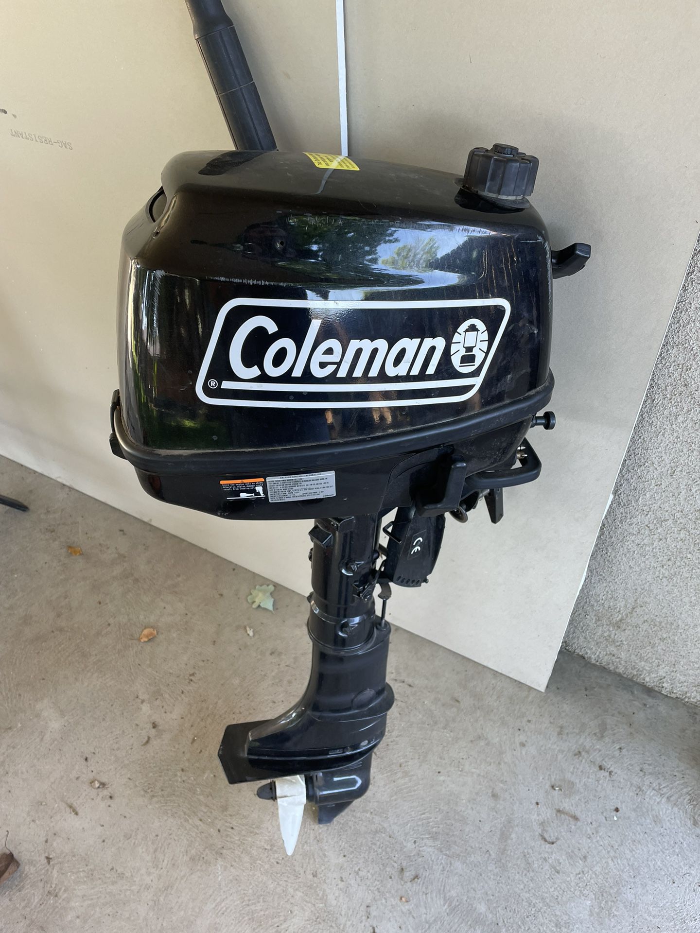 2017 Coleman 5hp 4 stroke outboard