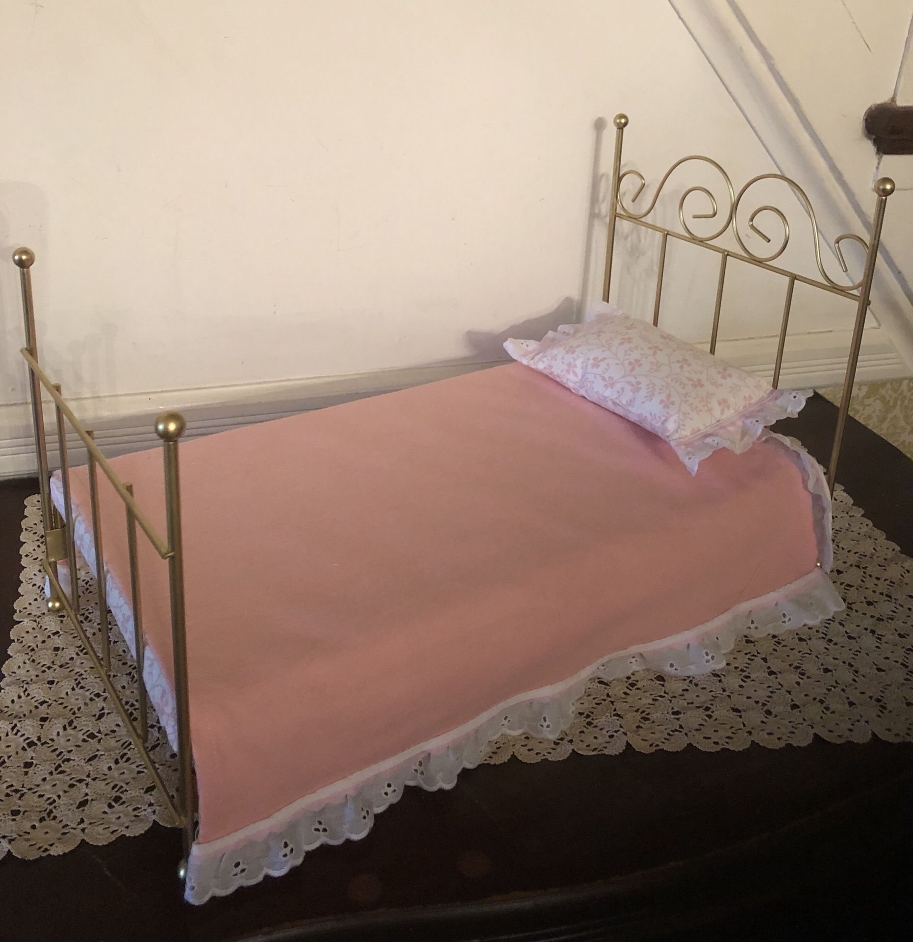 Metal Doll Bed