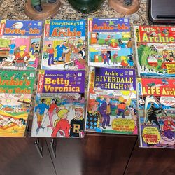 Vintage Comic Books Duck Flintstones, Dennis The Menace, Tweety, Fat Albert Archie Carvel Yogi Bear Popeye Lotta Sad Sack Lulu