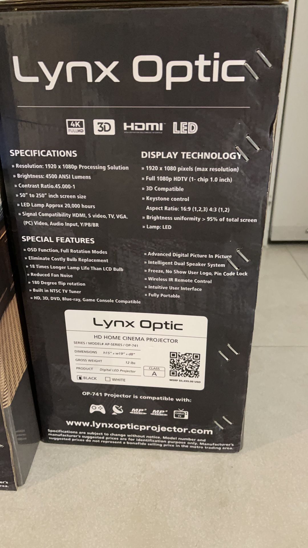 Lynx Optic Op 741 LED Smart Projector