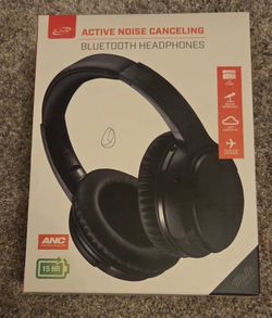 iLive Wireless Over-Ear Bluetooth Headphones with Noise Cancellation