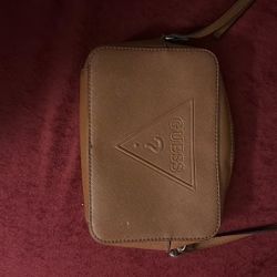 Guess Shoulder Bag