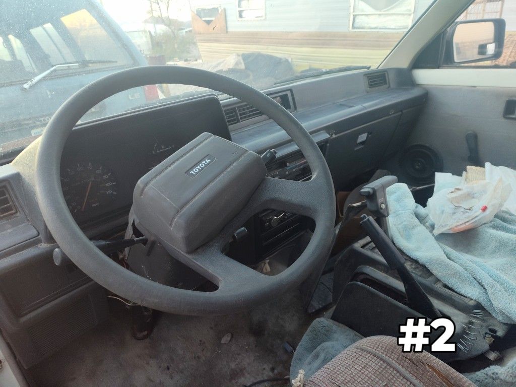 3 TOYOTA MINIVANS!!! for Sale in Phoenix, AZ OfferUp