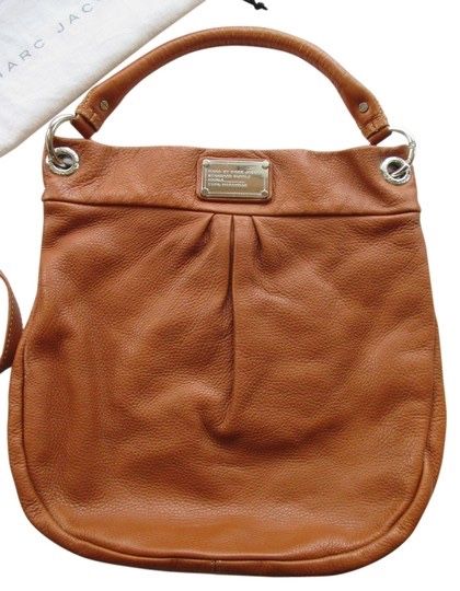 MARC By MARC JACOBS Tan Leather Classic Q Hiller Hobo Bag & Continental Wallet