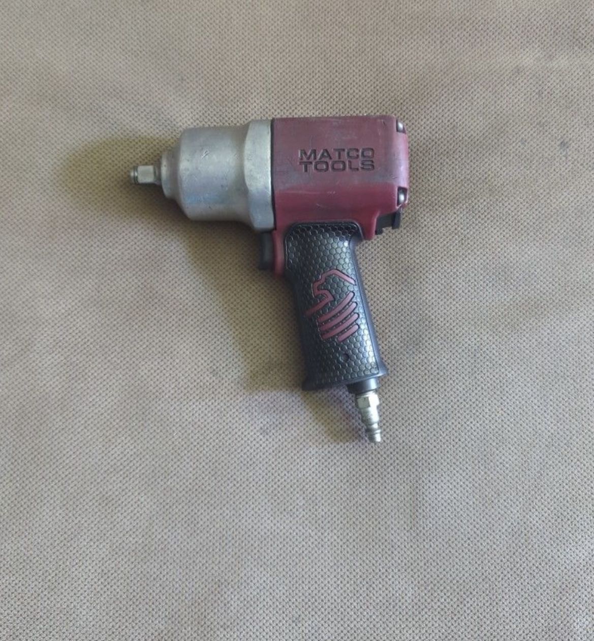 1/2” IMPACT WRENCH