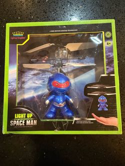 🚀 Lightup Kingdom "Light Up Flying Space Man" Infrared Induction Drone Toy (Blue)
