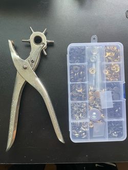 Leather hole punch w/ accessories