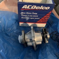 A C Delco Water Pump Chevy/GMC/Buick/Olds