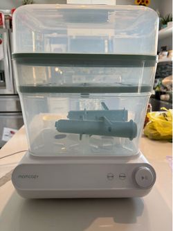 Momcozy bottle sterilizer and dryer