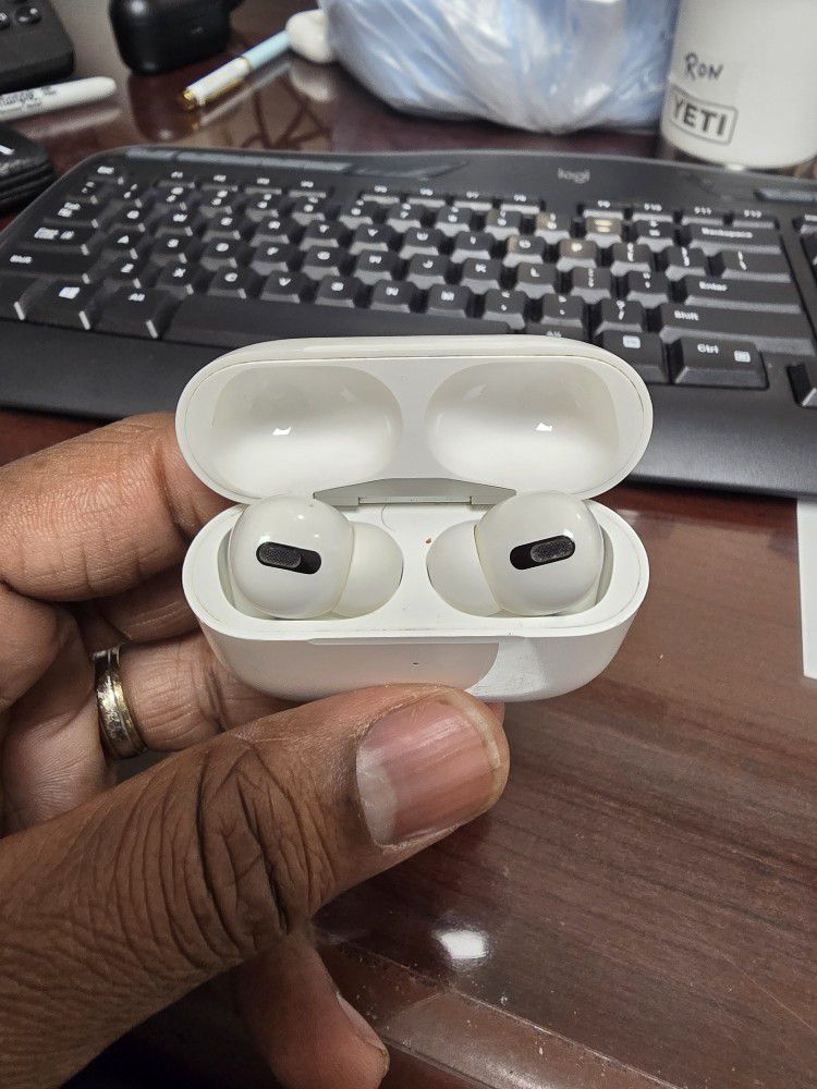 Apple  airpods pro