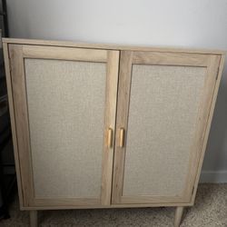 Hutch/ Dresser