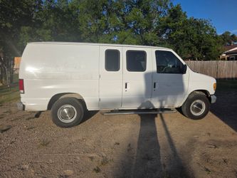 1999 Ford E-250 six-cylinder