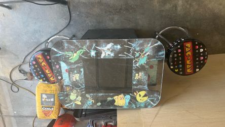 Pac-Man machine donkey Kong it’s got over 2000 games