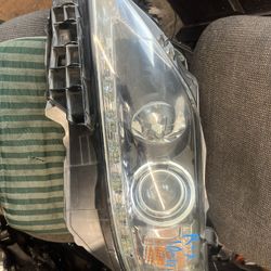 2010-12 LEXUS RX  LEFT HEADLIGHT XENON 