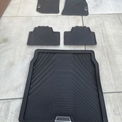 BMW 330i All Weather Floor Mats
