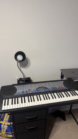 Casio CTK-471 Piano Synthesizer Keyboard 61-Key