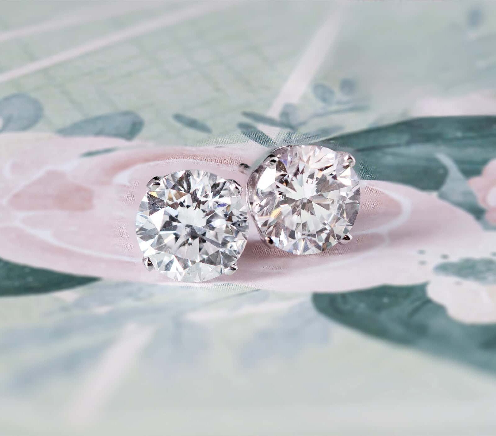 2ct Natural Studs