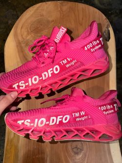 Bundle of women’s shoes! W9