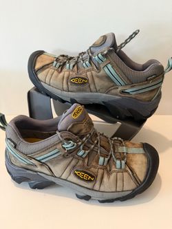 KEEN Women's Targhee II Waterproof Hiking Shoes