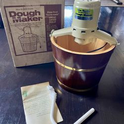 Vintage White Mountain Electric Dough Maker 