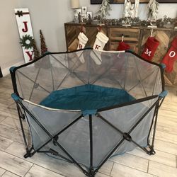 Portable Play Yard
