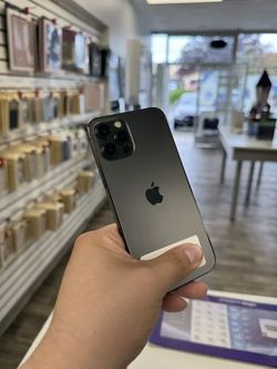 Apple - iPhone 12 Pro 6.1" (Unlocked) (Pre-owned) / 128GB / Excellent| $5 Down | Payment plan available